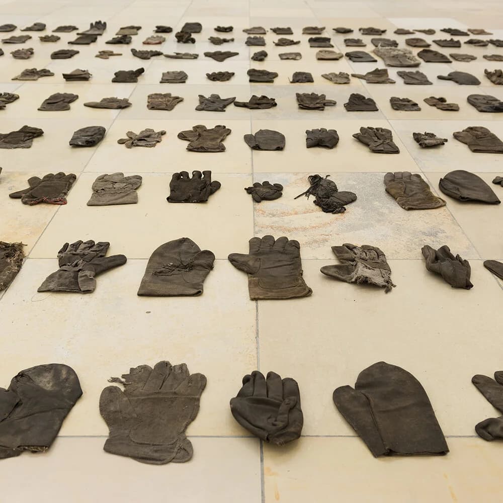 Stille Stunde Ausstellungsbesuch in ruhiger Atmosphäre